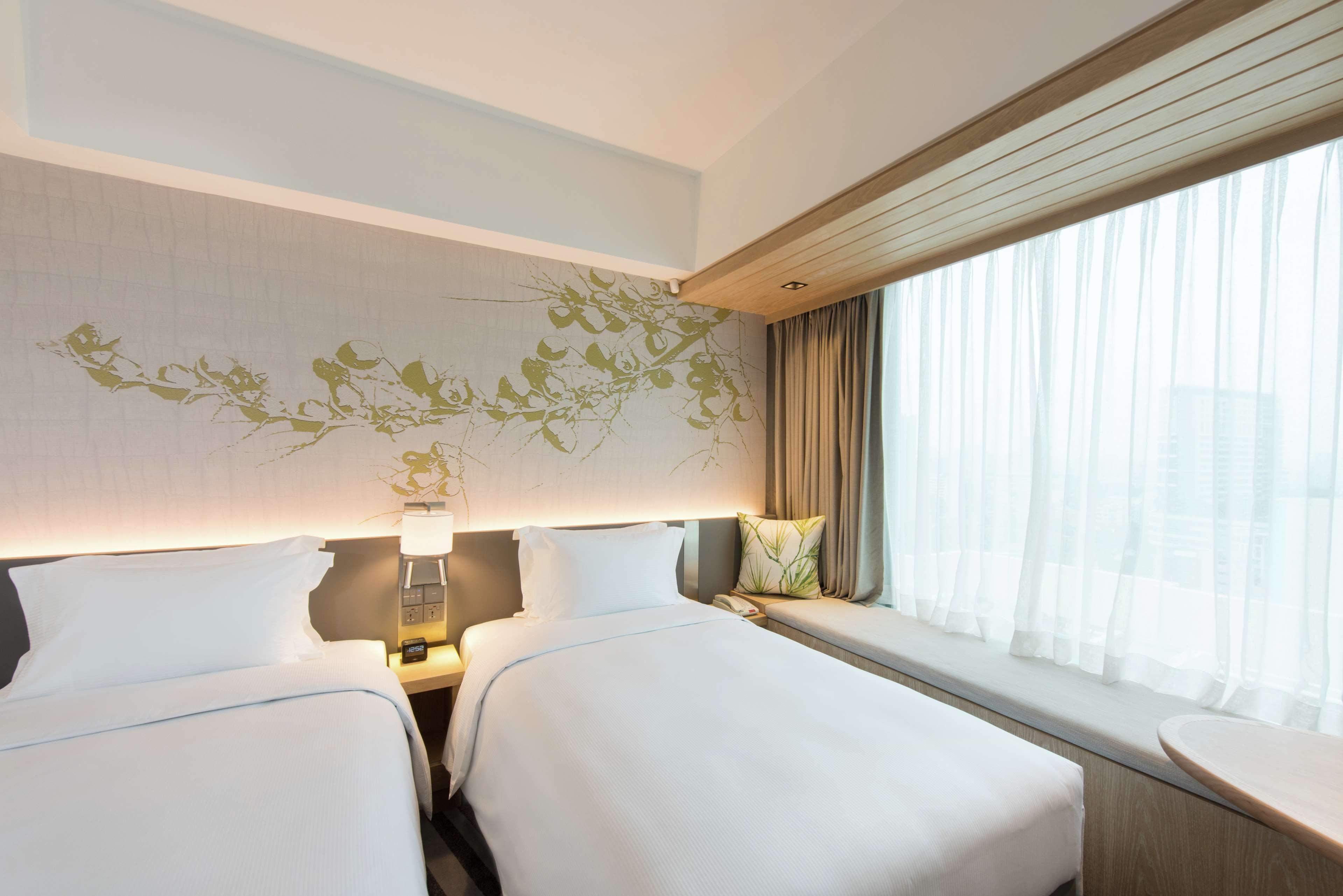 Hilton Garden Inn Singapore Serangoon Exterior foto